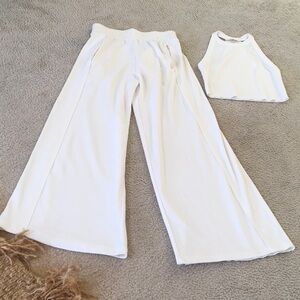 LA BIZ/“VANILLA LATTE”RIBBED HALTER & WIDE LEG PANTSw RIBBED SIDE PANEL/NEW